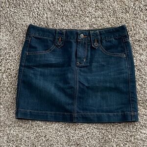Old Navy Dark Blue Denim Mini Skirt Size 4